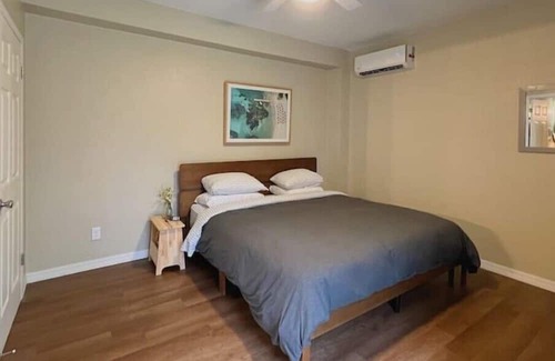 Oviedo Casa | Cozy Knight Stay
