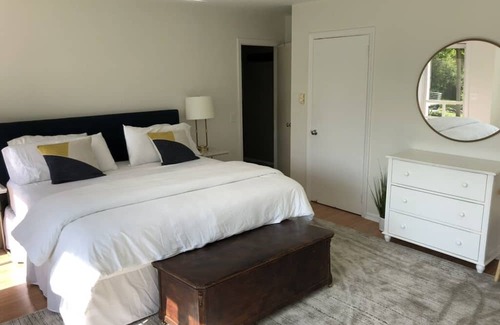Washington Depot Otro | Charming Country House with Pool, Spa, and Garden