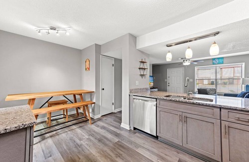 Fort Walton Beach Casa | Sunny Coastal Living