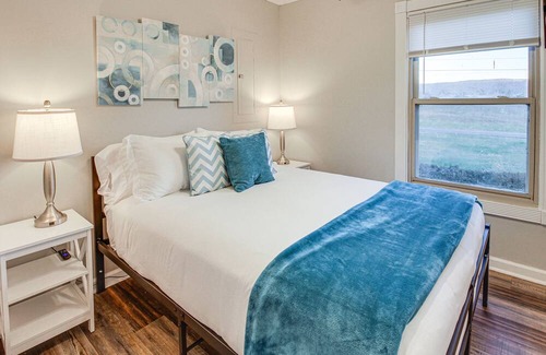 Winchester Casa | Charming Winchester Escape, 7 Mi to Downtown!