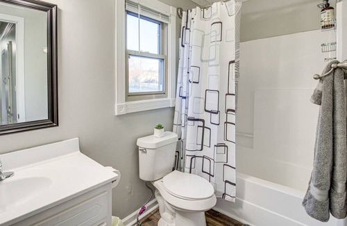 Winchester Casa | Charming Winchester Escape, 7 Mi to Downtown!
