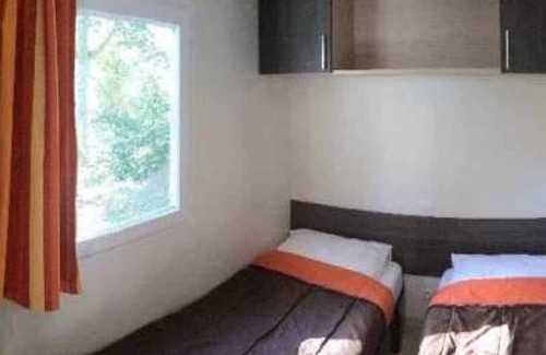 Canet-de-Salars Casa | Camping 4 étoiles - Parc aquatique - eeeahe