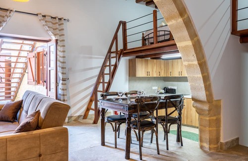 Giolou Apartamento | Stone Court Boutique Studios