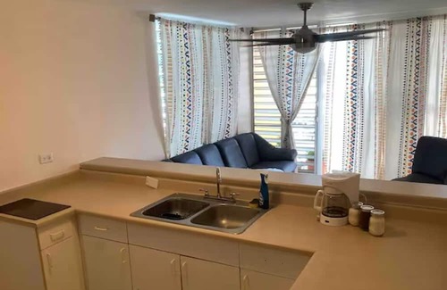 Fajardo Apartamento | The Hummingbird's Balcony- 10 mins from the beaches