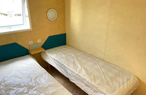 Saint-Denis-du-Payre Casa | CAMPING O BEAU LAURIER ** - Mobile home with dressing room 4p 42 4 people