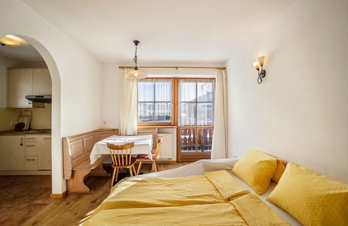 Villabassa Apartamento | Apartment 'Stauderhof Apt 1' with Mountain View, Shared Garden