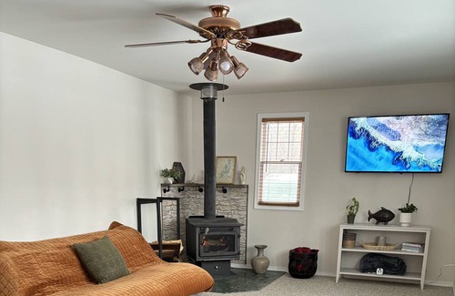 Antioch Casa | Highland Hideaway chain O’ lakes home