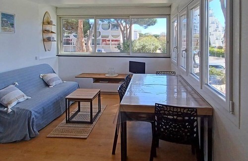 La Grande-Motte Apartamento | Studio Cabine 4 Couchages , Centre Ville, Cuisine Équipée , Port , Plage , Parking