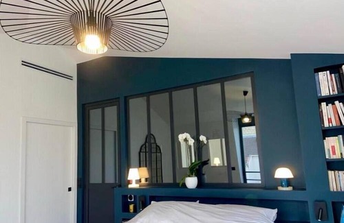 La Garenne-Colombes Casa | Vrbo Property