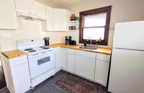 Kettering Casa | Retro Modern Duplex for Long-Term Stay. Located near local hospitals!
