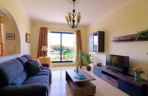 Bellavista Apartamento | Peaceful Haven with stunning views close to sea