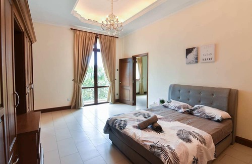 Ampang Apartamento | A Chic & Spacious 5BR Unit in Ampang, FREE Parking