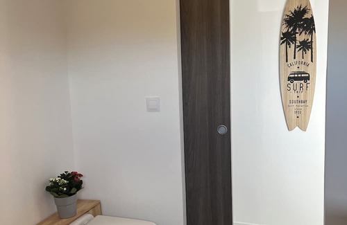 Trizay Cama Y Desayuno | Chambre Indépendante et Privative Avec Terrasse et Piscine à 20 min des Plages