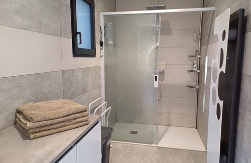 Payrin-Augmontel Casa | Villa Neuve Entière Jacuzzi Terrasse Privatif
