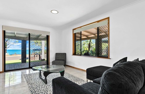 Point Vernon Casa | Outlook to K'Gari Point Vernon