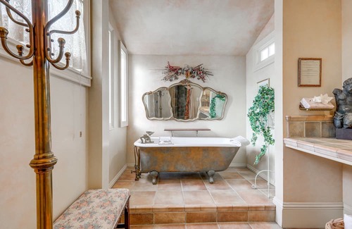 Sutter Creek Villa | Sutter Creek Vacation Rental - Walk to Tastings!