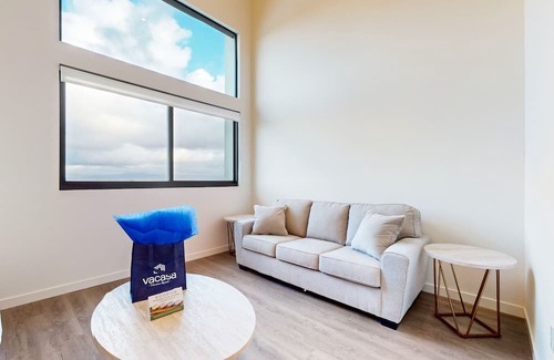 North Park Casa | Bright & stylish coastal getaway with game room & patio - near parks & golf