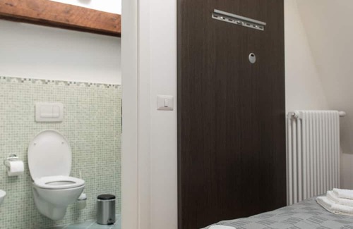 Kosice Old Town Apartamento | Comfy Loft on Hlavna with two bathrooms and an elevator