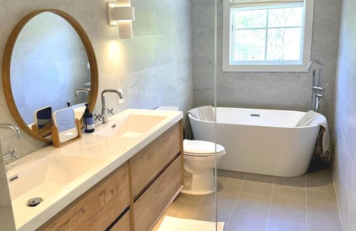 Quogue Casa | Quogue Newly Built 6BR 5.5BA Summer Escape