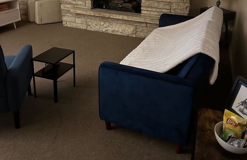East Haven  Rutland County Apartamento | Stylish Apartment with Fireplace