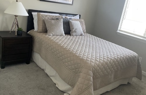 Graham Apartamento | Peaceful Two Bedroom