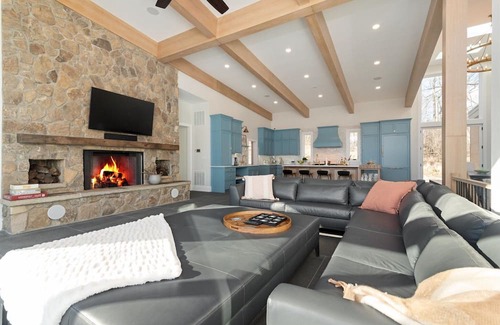 Martinsburg Casa | Luxurious Retreat on the Potomac River Along C&O Canal