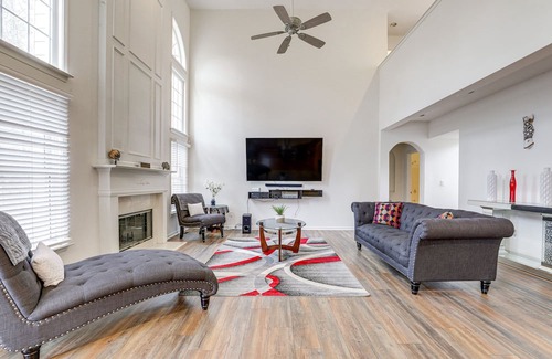 Lithonia Casa | Stonecrest Home w/ Smart TVs Near Atlanta!
