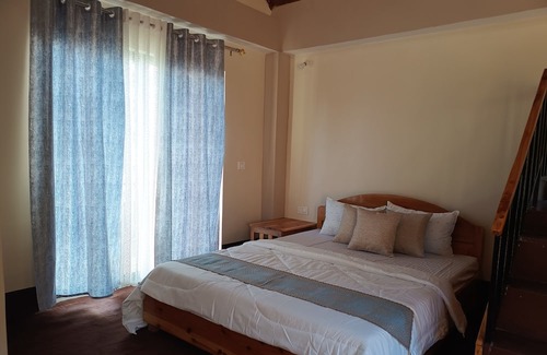 Kurseong Cama Y Desayuno | Serendipity by the Mountains