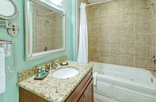 Cherry Grove Beach Complejo | 1 Bed 1 Bath Suite at Wyndham Towers on North Myrtle Beach