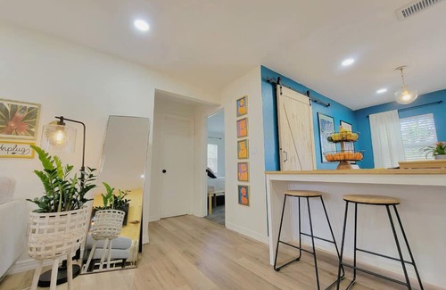 Newtown Cabaña | Little Blue Cottage