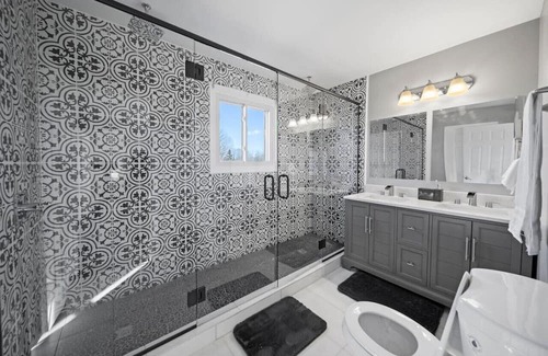 Chesterfield Casa | Elegant Oasis: 4-Bedroom Home Away from Home