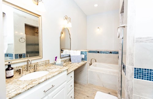 Falls County Casa | Peaceful home located in Central Texas right off of I-35 corridor. Pet friendly