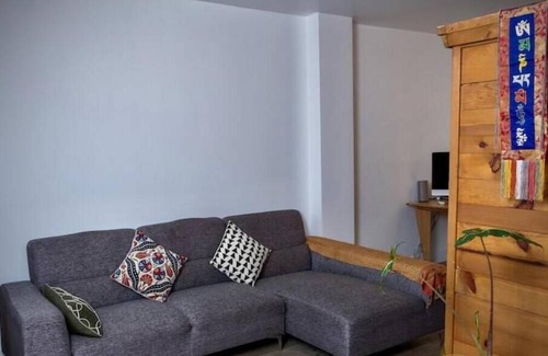 East Side Casa | Beautiful new-remodeled 3 story East-Van house!