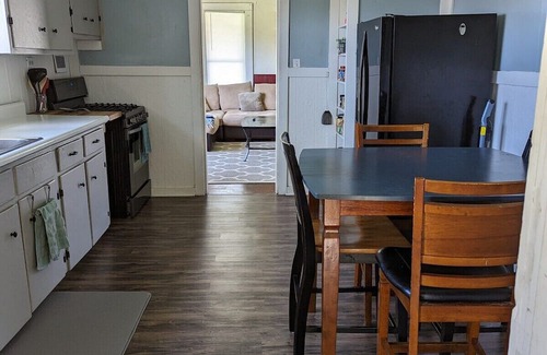 Robinson Casa | 3 Bedroom Home Steps from the Square