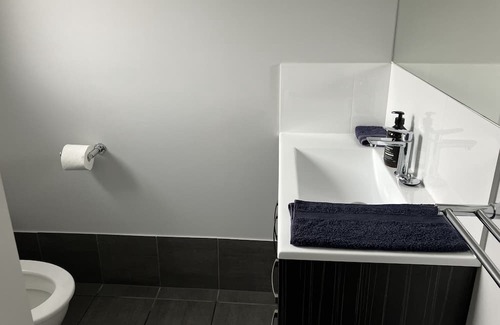 Armidale Casa | Comfortable and private home from home.