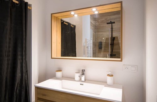 Rochefort Apartamento | T3 de Haut Standing, Hypercentre Rochefort, Arrivée Autonome