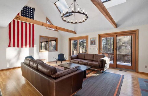 Moultonborough Casa | Lake Winnipesaukee Retreat - Private Beach Access