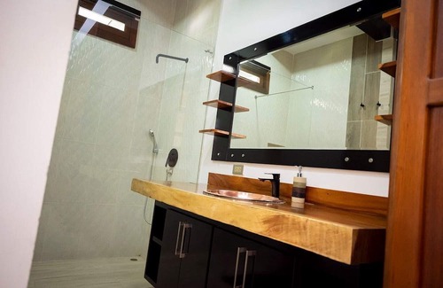 Yotoco Chalet De Esquí | Luxury Chalet 10 Minutes from Lago Calima