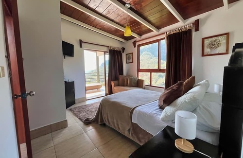 Alto Lucero Hotel | La Palapa & Posada Mía