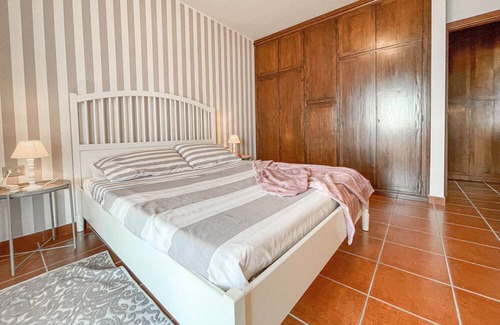 Belgirate Apartamento | Vrbo Property