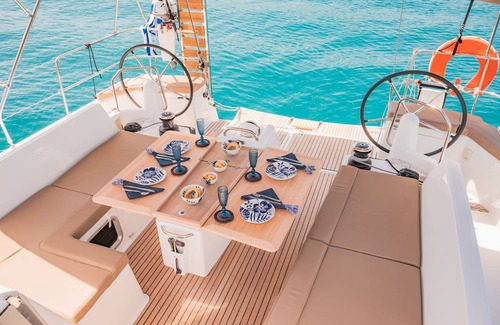 Alimos Alquiler De Eote | SailBliss