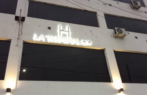 Province of Tucuman Hotel | H LA TERMINAL