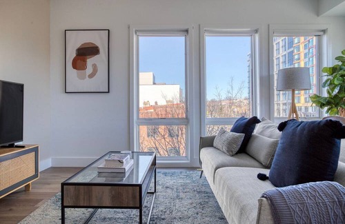 Truxton Circle Apartamento | Clean Truxton Circle 2BR w/ Rooftop & W/D, nr Restaurants, by Blueground