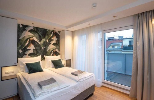 Meidling Apartamento | Superior Double Room by Arbio