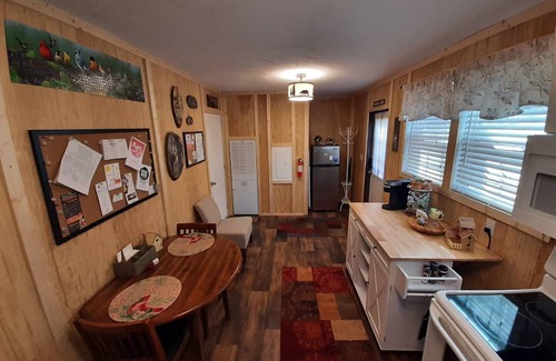 Mars Hill Apartamento | Private Guest Suite with Mountain View Near Asheville
