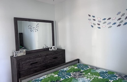 Ortley Beach Apartamento | Family / pet friendly summer rental walking distance away from the beach and bay