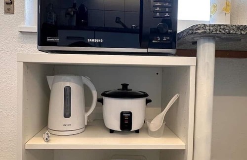 Hoengg Apartamento | Gemütliches Apartment mit Einem Schlafzimmer in Zürich Höngg