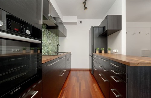 Krzyki Apartamento | Modern Apartment in Wroclaw by Renters
