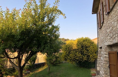Giano dell'Umbria Casa | Giano dell’Umbria - Privacy e silenzio
