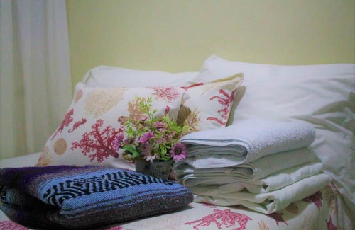 Los Robalos Cama Y Desayuno | Ground Floor Apartment with 2 bedrooms located in B&B stay in Samaná